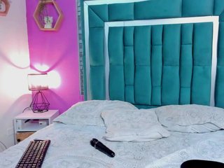 VALERY_ANDERSON Porn Show