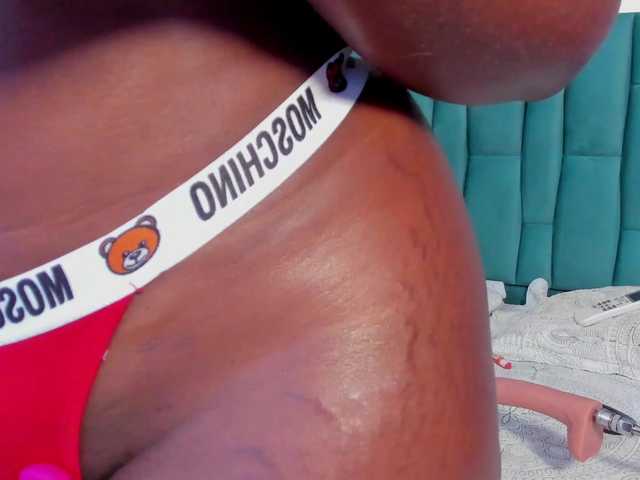 VALERYANDERSON's BongaCams show and profile