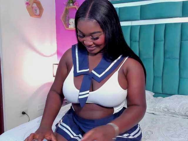 VALERYANDERSON's BongaCams show and profile