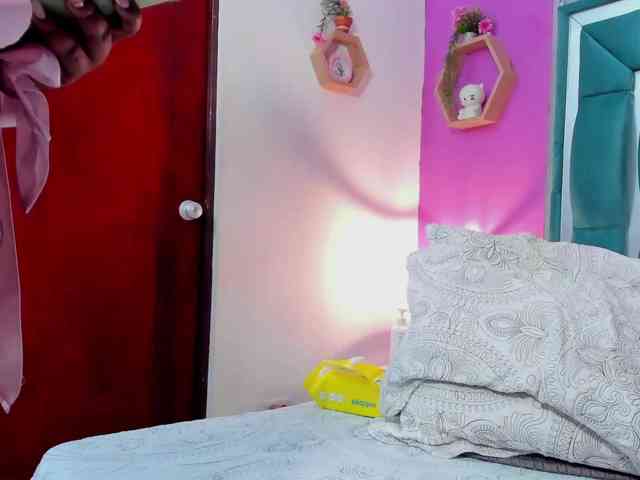 VALERY_ANDERSON webcam