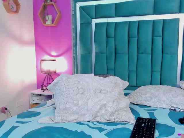 VALERY_ANDERSON webcam