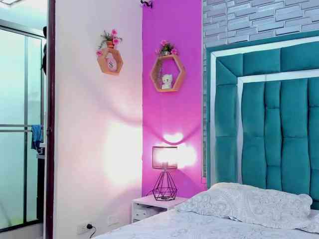 VALERY_ANDERSON webcam