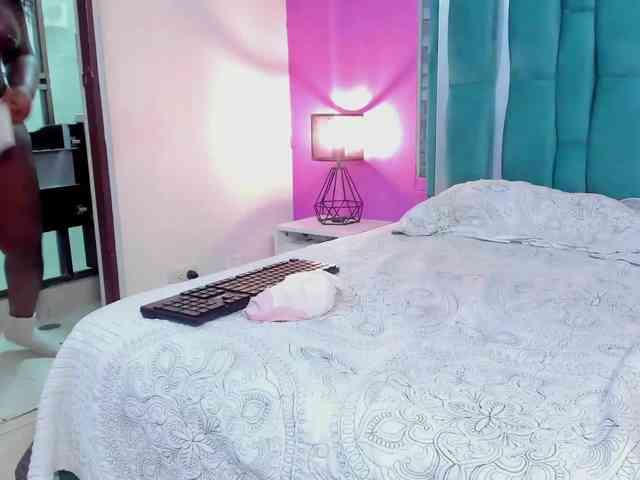 VALERY_ANDERSON webcam