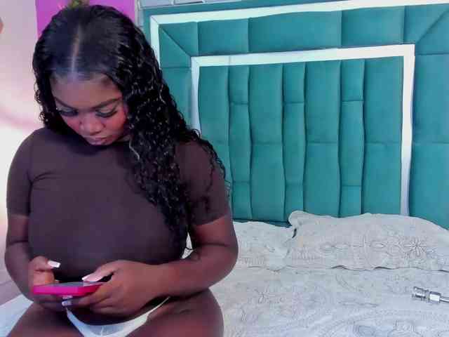 VALERY_ANDERSON webcam