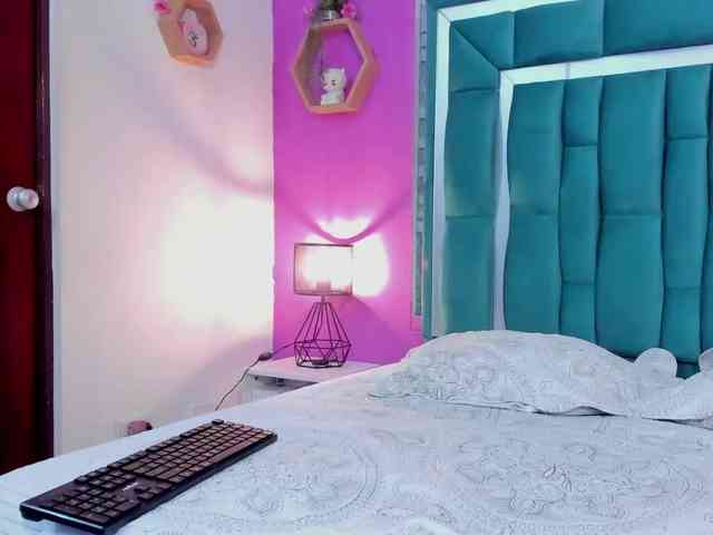 VALERY_ANDERSON webcam