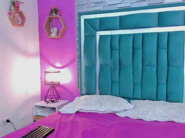 VALERY_ANDERSON webcam