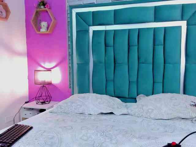 VALERY_ANDERSON webcam