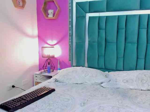 VALERY_ANDERSON webcam