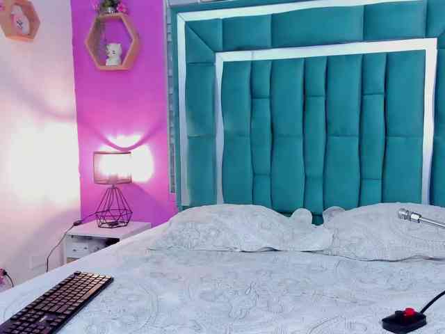 VALERY_ANDERSON webcam