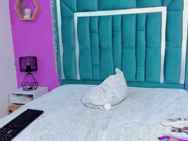 VALERY_ANDERSON webcam