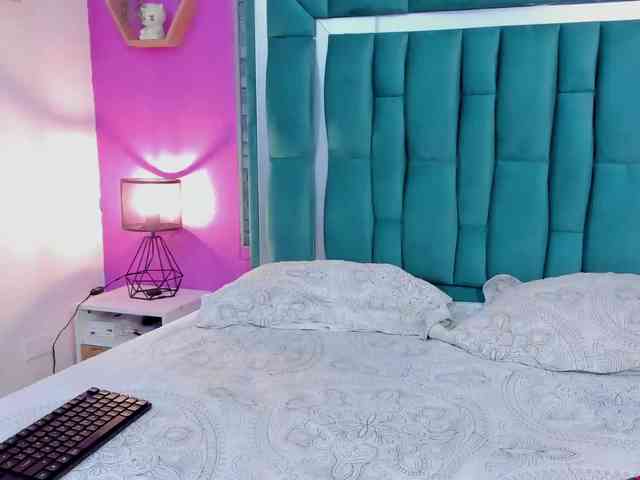 VALERY_ANDERSON webcam