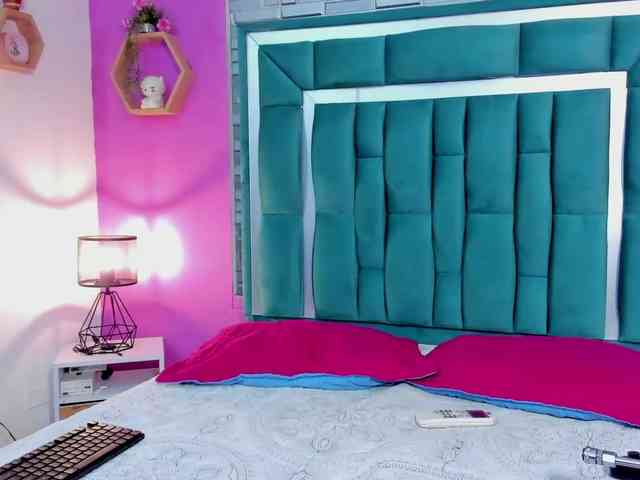 VALERY_ANDERSON webcam