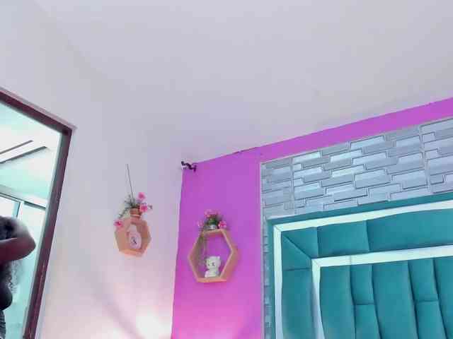 VALERY_ANDERSON webcam