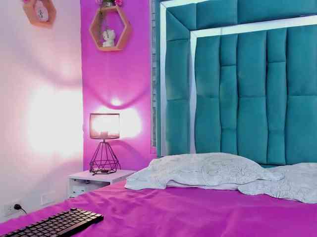 VALERY_ANDERSON webcam