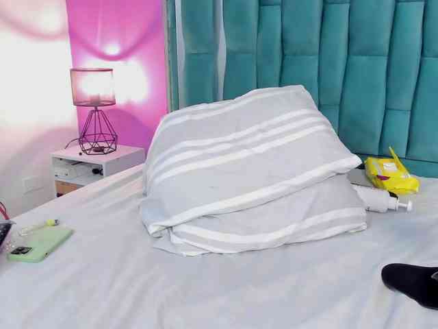 VALERY_ANDERSON webcam