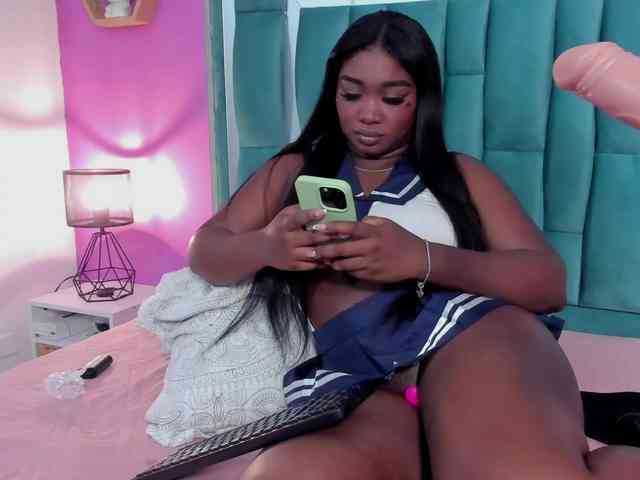 VALERY_ANDERSON webcam
