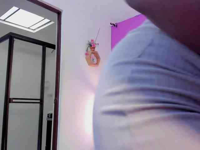 VALERY_ANDERSON webcam