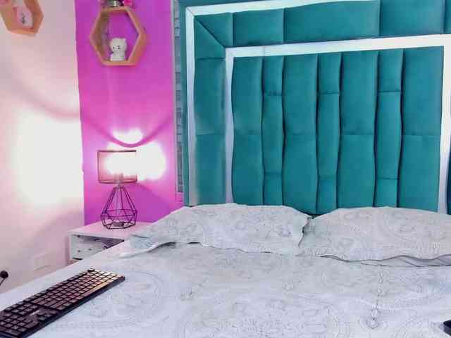 VALERY_ANDERSON webcam