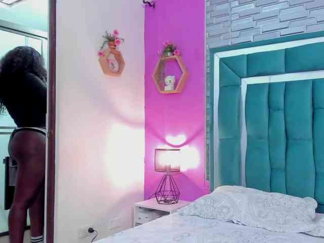 VALERY_ANDERSON webcam