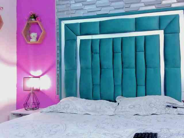 VALERY_ANDERSON webcam