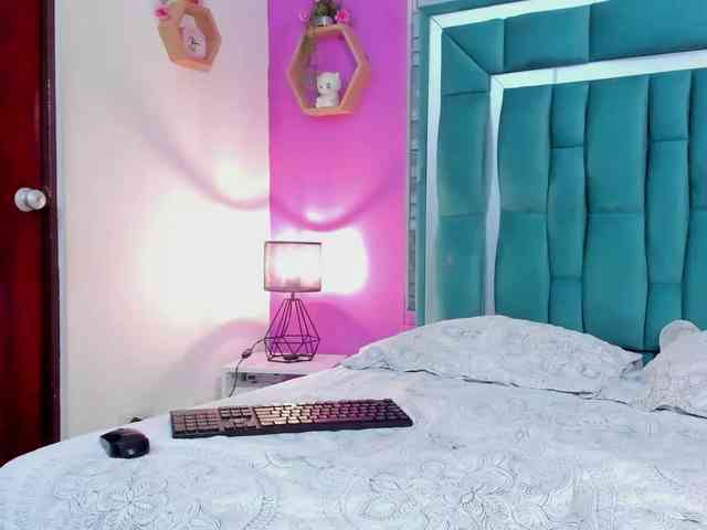 VALERY_ANDERSON webcam