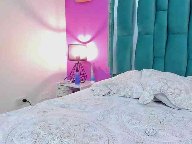 VALERY_ANDERSON webcam