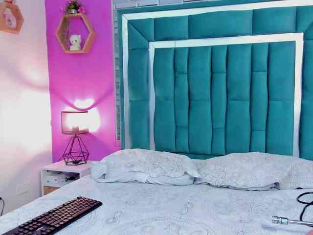 VALERY_ANDERSON webcam