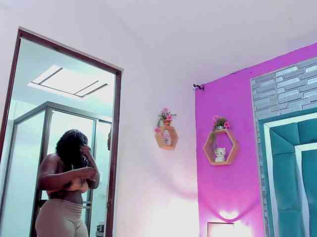 VALERYANDERSON VALERYANDERSON