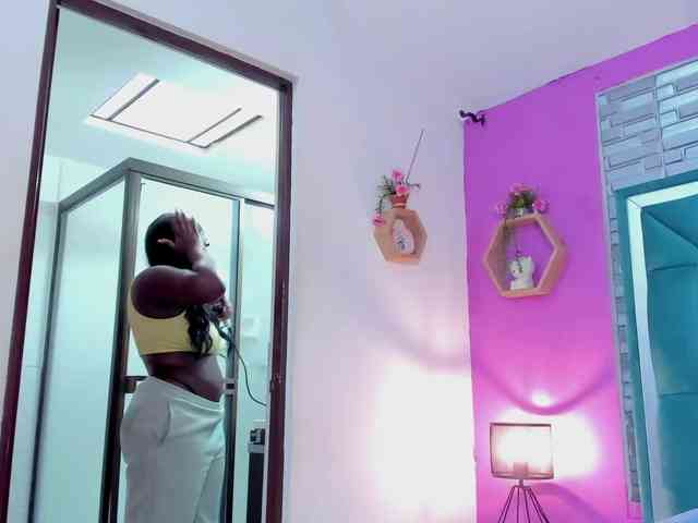 VALERY_ANDERSON webcam