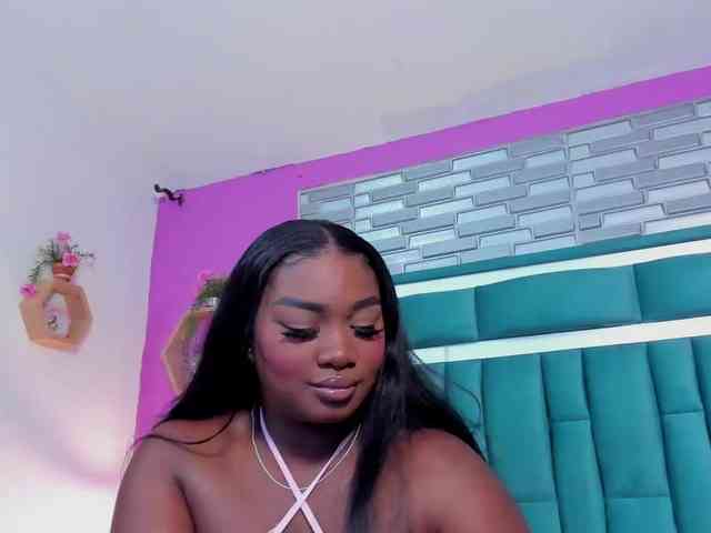 VALERYANDERSON VALERYANDERSON