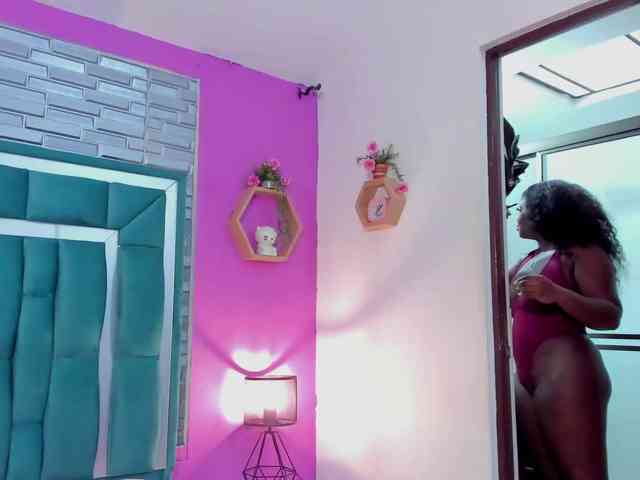 VALERY_ANDERSON webcam