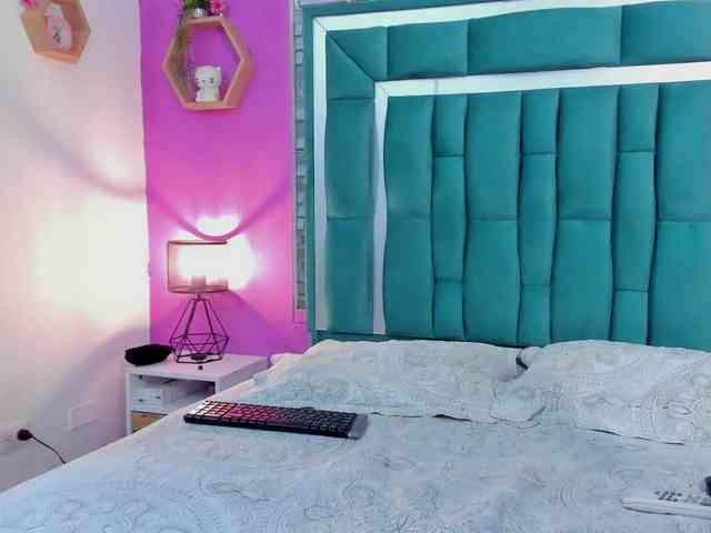 VALERY_ANDERSON webcam