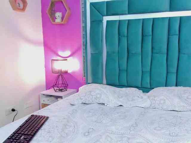 VALERY_ANDERSON webcam