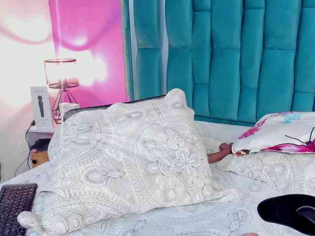 VALERY_ANDERSON webcam