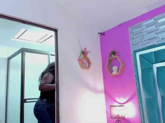 VALERY_ANDERSON webcam