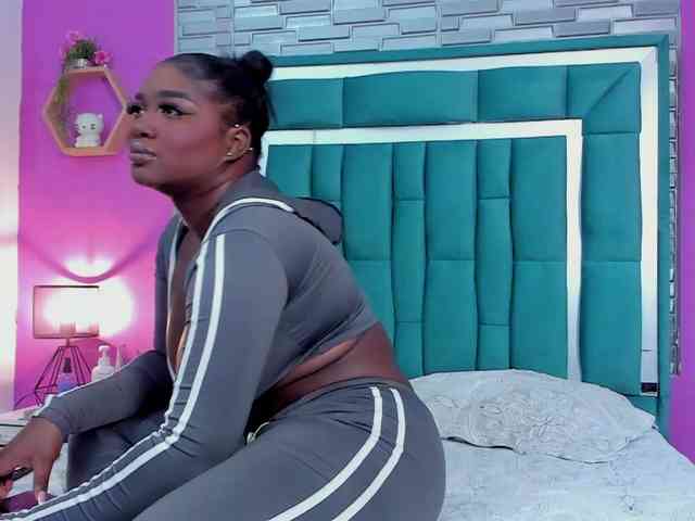 VALERY_ANDERSON webcam