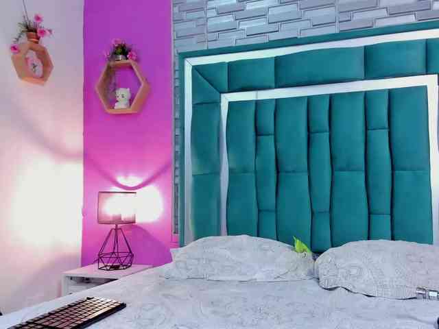 VALERY_ANDERSON webcam