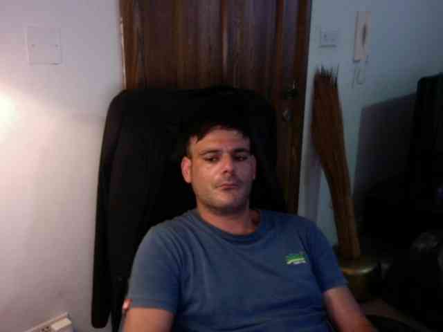 Hotguy88 Live Webcam on BongaCams