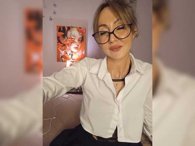 GreatKate's BongaCams show and profile