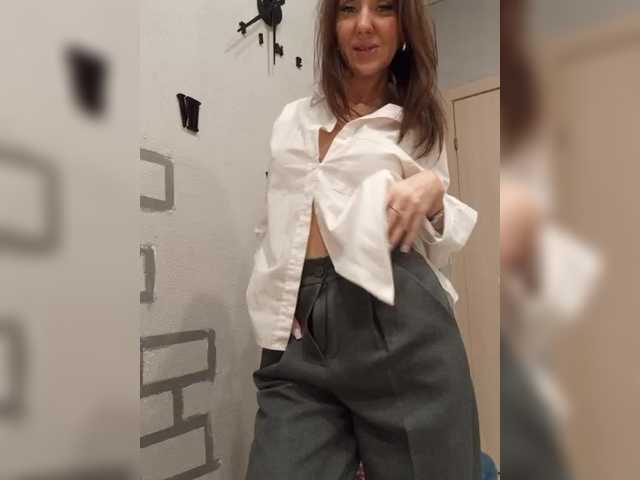 GreatKate's BongaCams show and profile