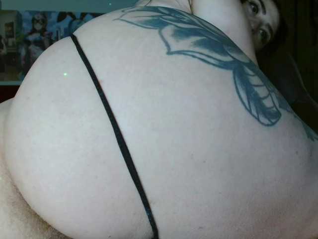 hanna-davis01's BongaCams show and profile