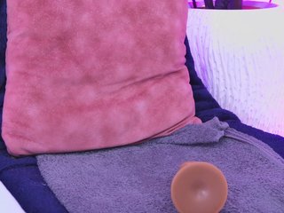 AlliciaKim Porn Show