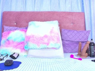 AlliciaKim Porn Show