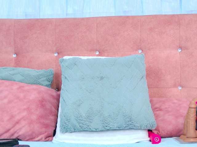 AlliciaKim webcam bongacams model stream image