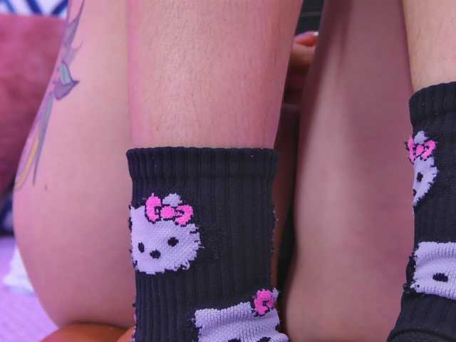 AlliciaKim's BongaCams show and profile