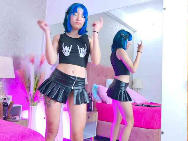 AlliciaKim webcam