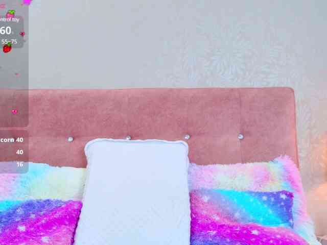 AlliciaKim webcam