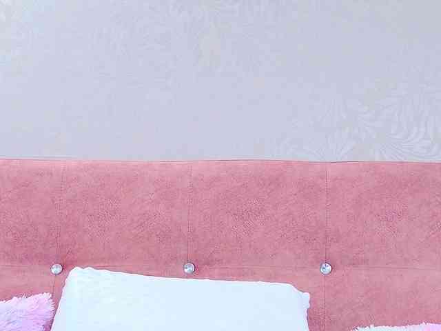 AlliciaKim webcam