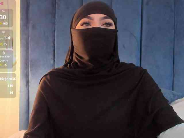 malih- Live Webcam on BongaCams