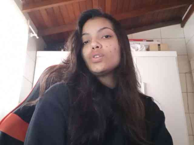 Bombonzin webcam